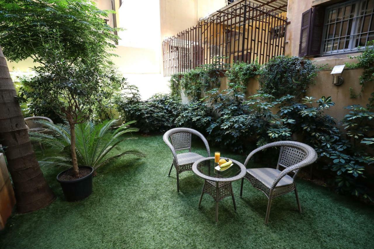 Sky Suites Beirut Exteriör bild